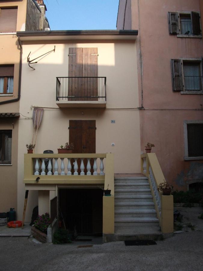 Casa Del Pescatore Villa Garda  Rom bilde